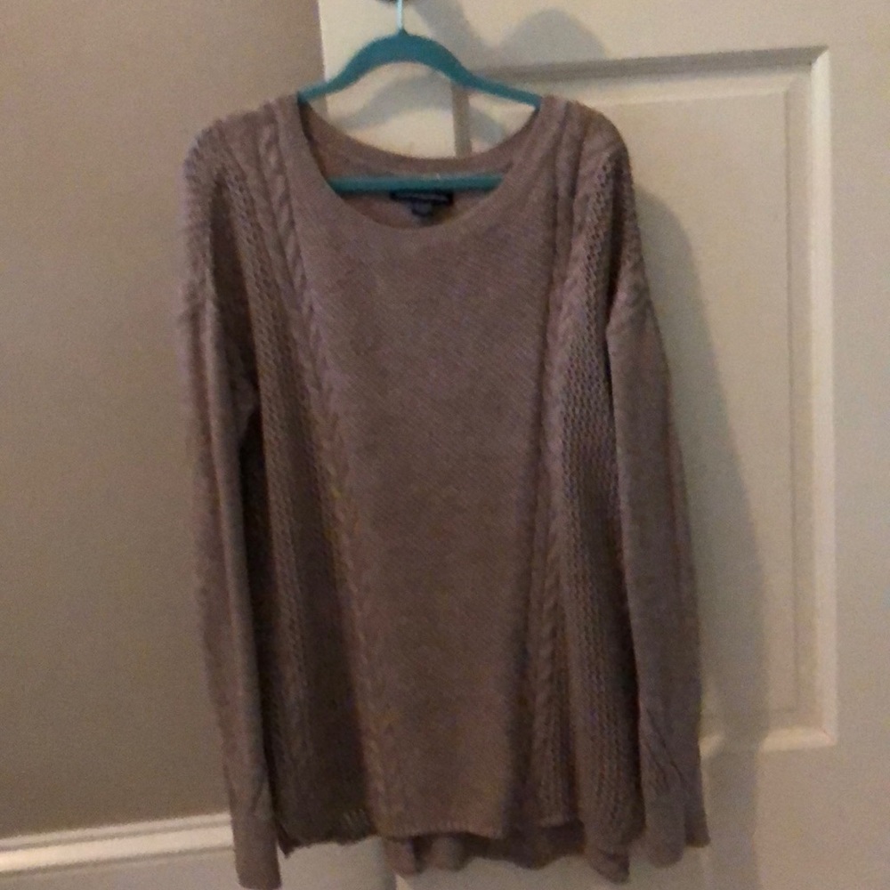 American Eagle sweater